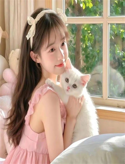 解码《我们独自一人NoiSoli》的社会意义与现实影响——从专业影评人视角